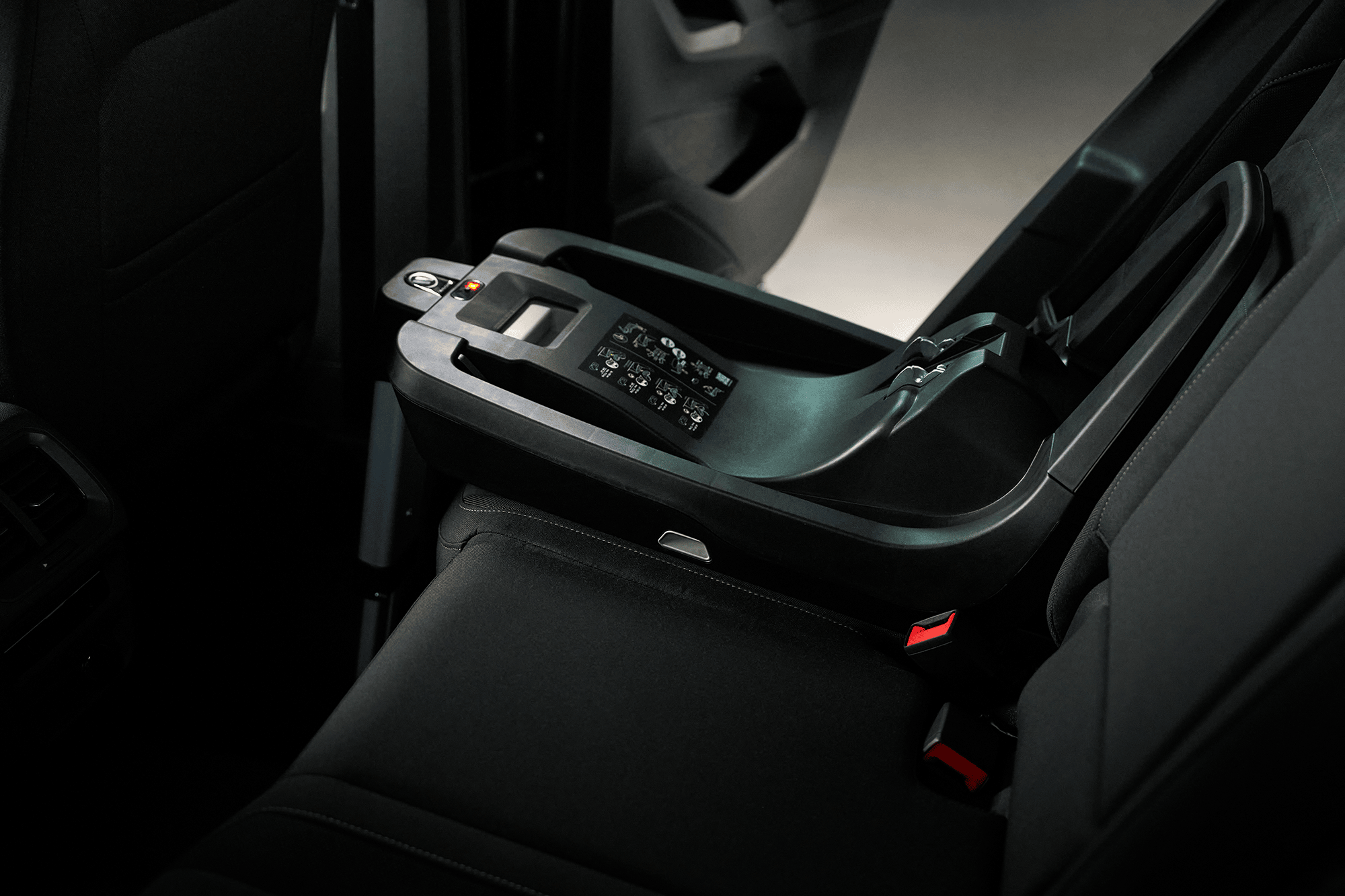 Isofix Stationen, AVIONAUT, Schwarz – Produktansicht