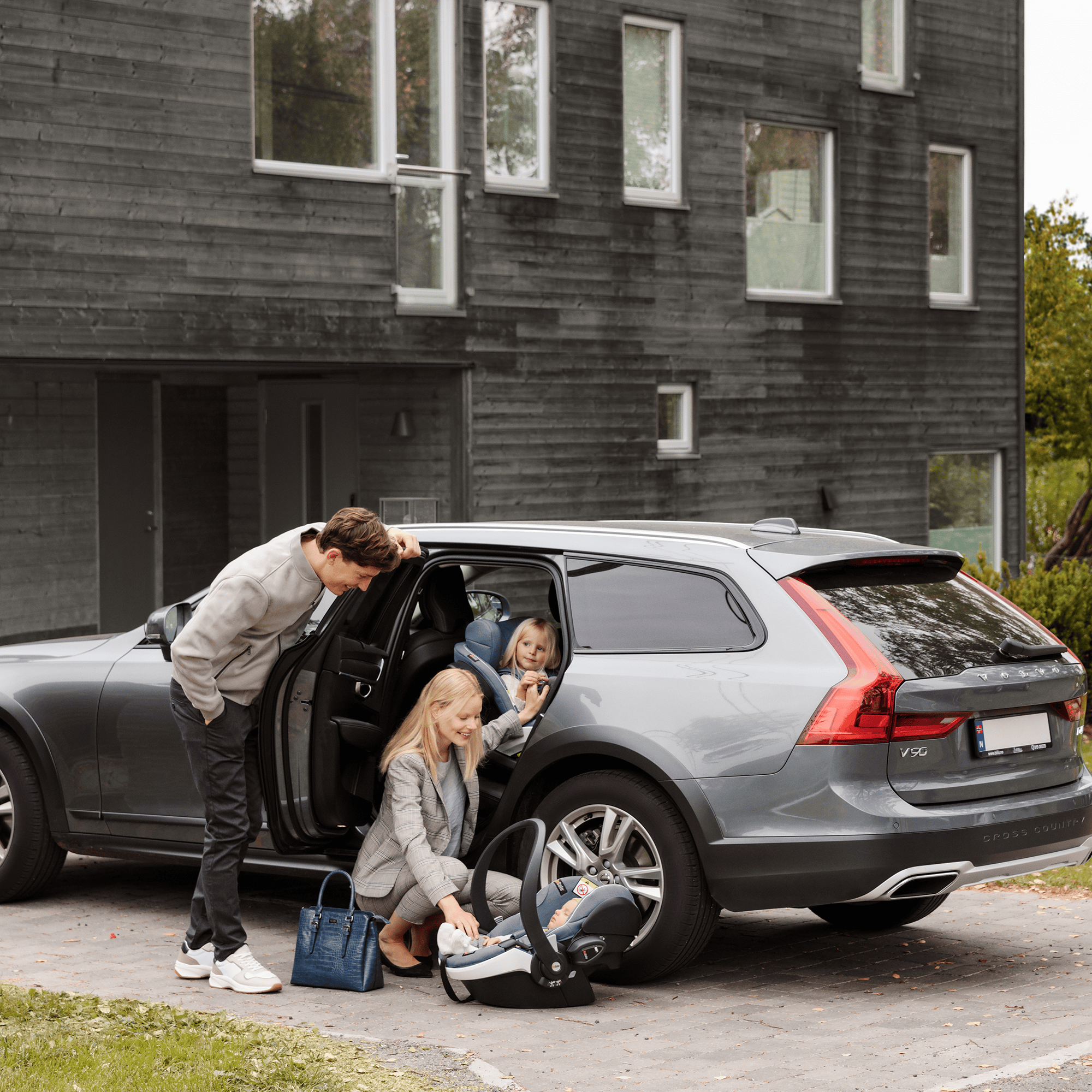 Babyschalen 0-13 kg, Gruppe 0+, BeSafe, Blau – Produktansicht