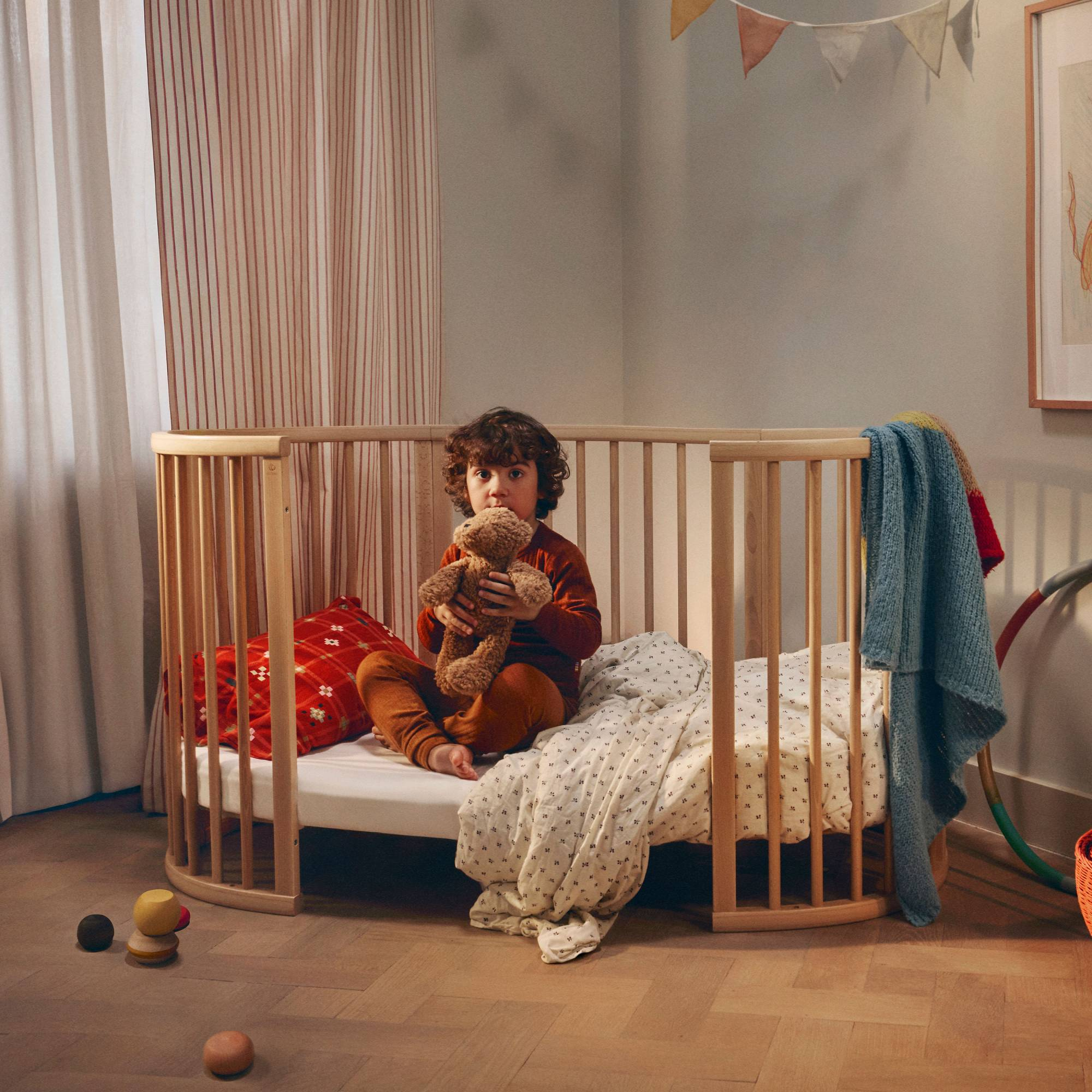 Gitterbetten, STOKKE, Beige – Produktansicht