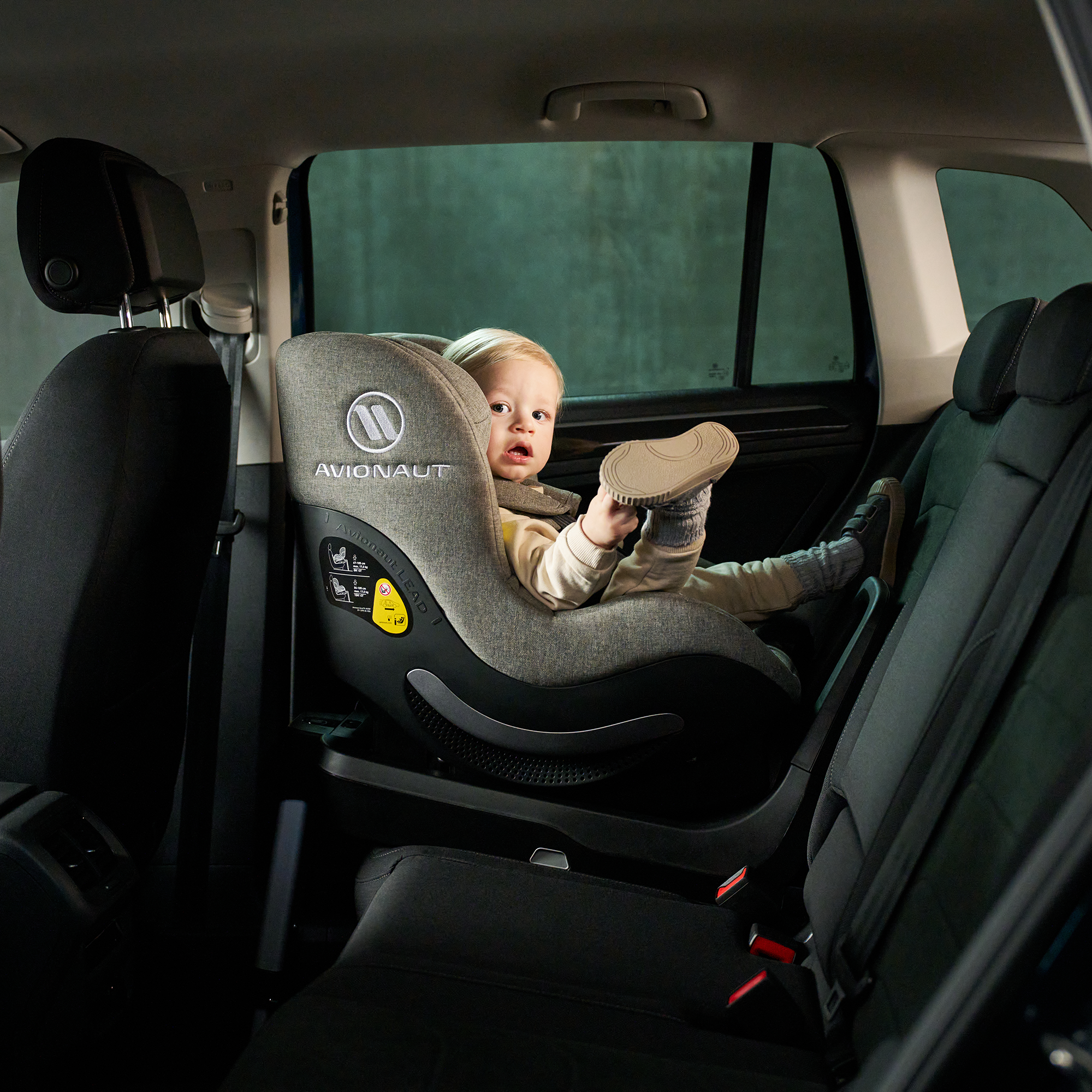 Isofix Stationen, AVIONAUT, Schwarz – Produktansicht