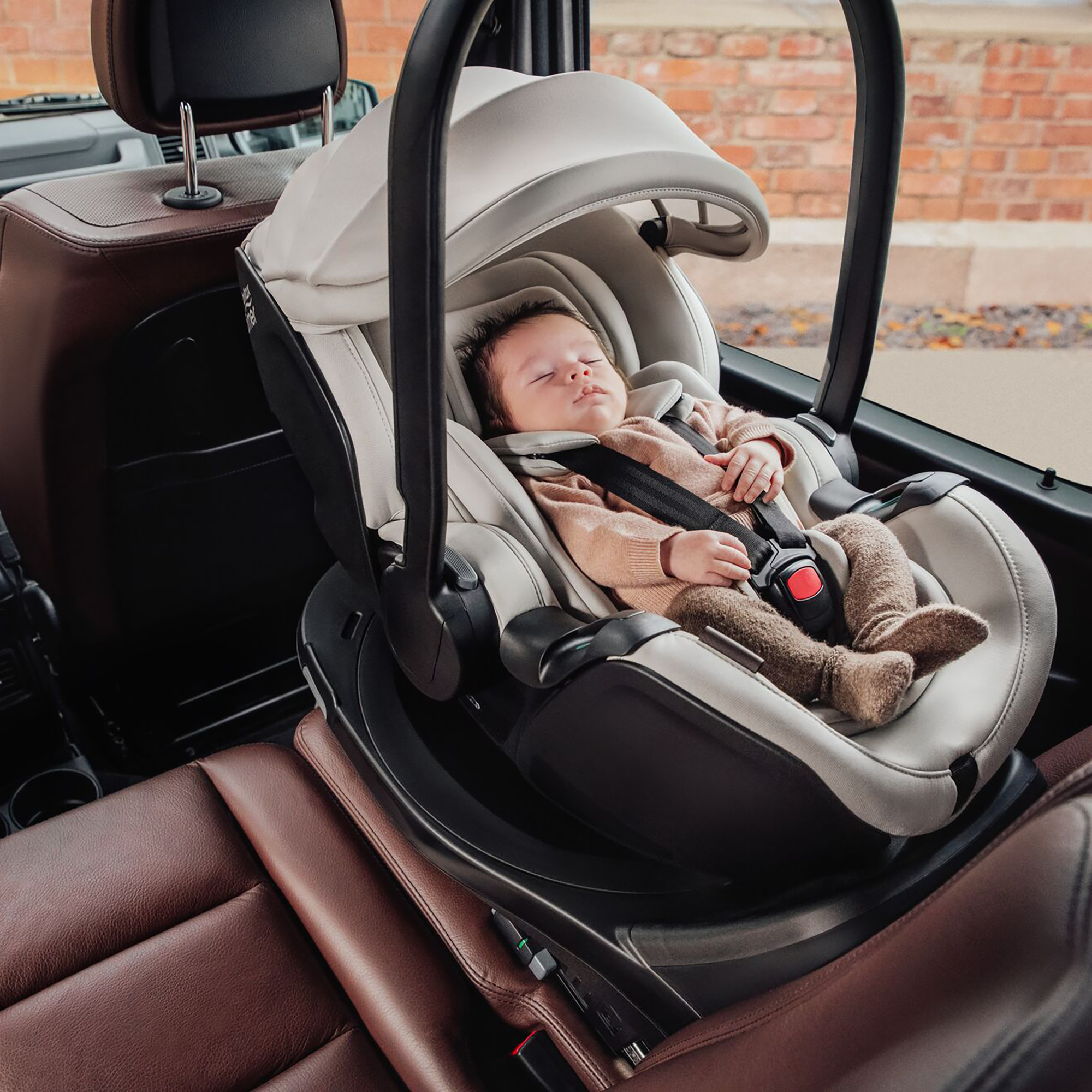 Babyschalen 0-13 kg, Gruppe 0+, Britax Diamond, Beige – Produktansicht