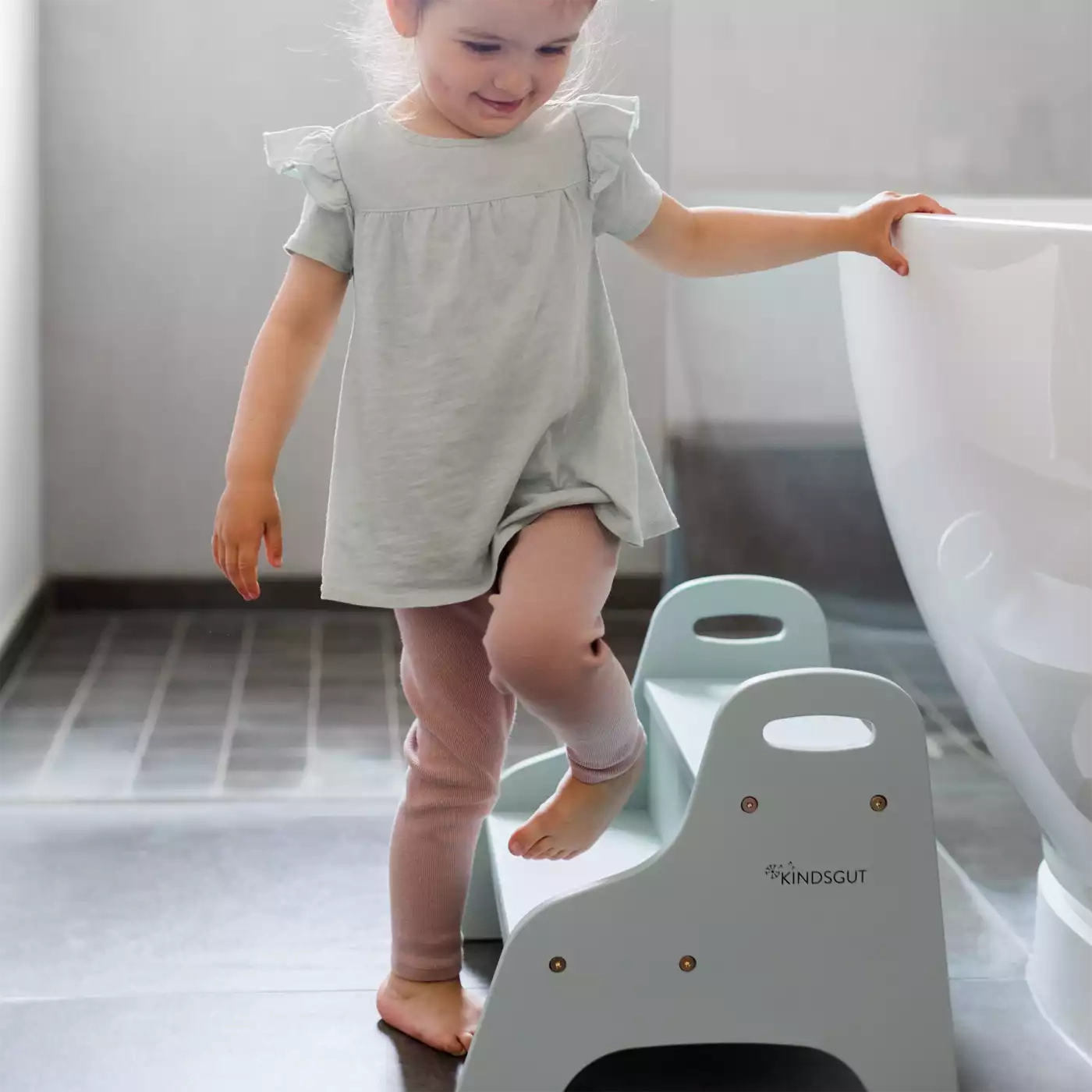 Tritthocker, KINDSGUT, Blau – Produktansicht