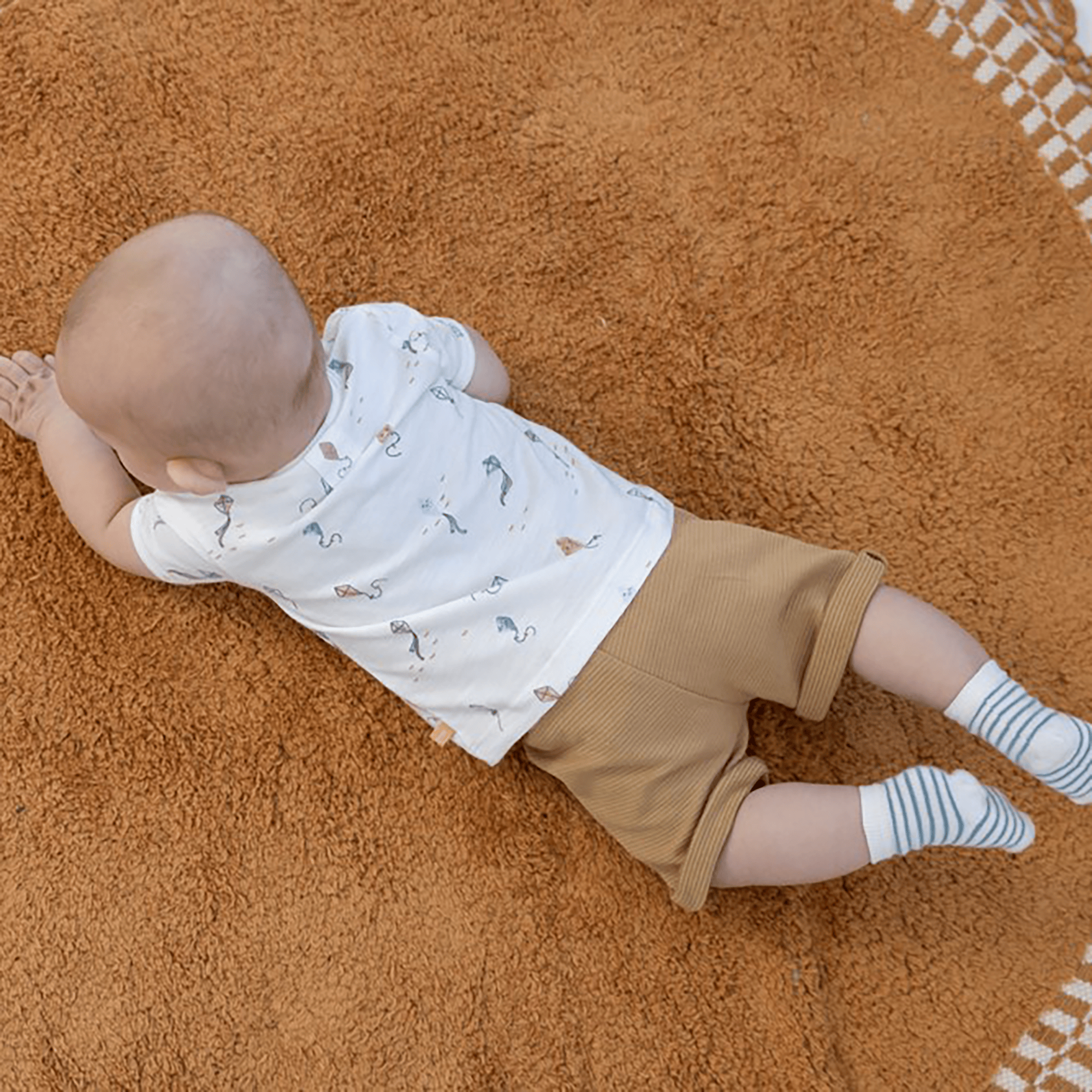 Kurze Hosen, FEETJE – Produktansicht