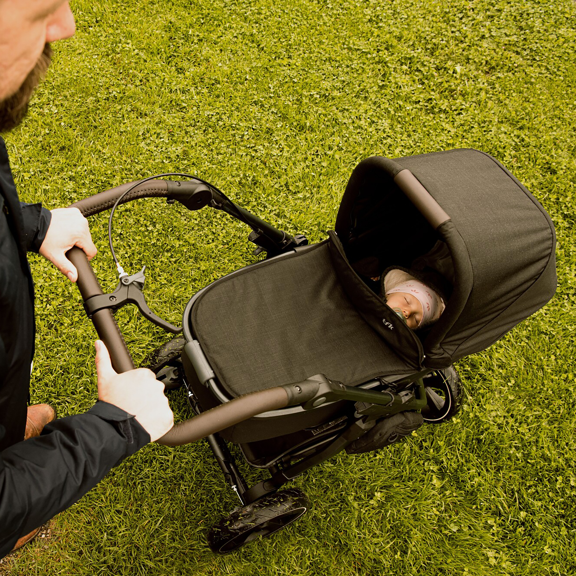 Tragewannen, TFK, Schwarz – Produktansicht