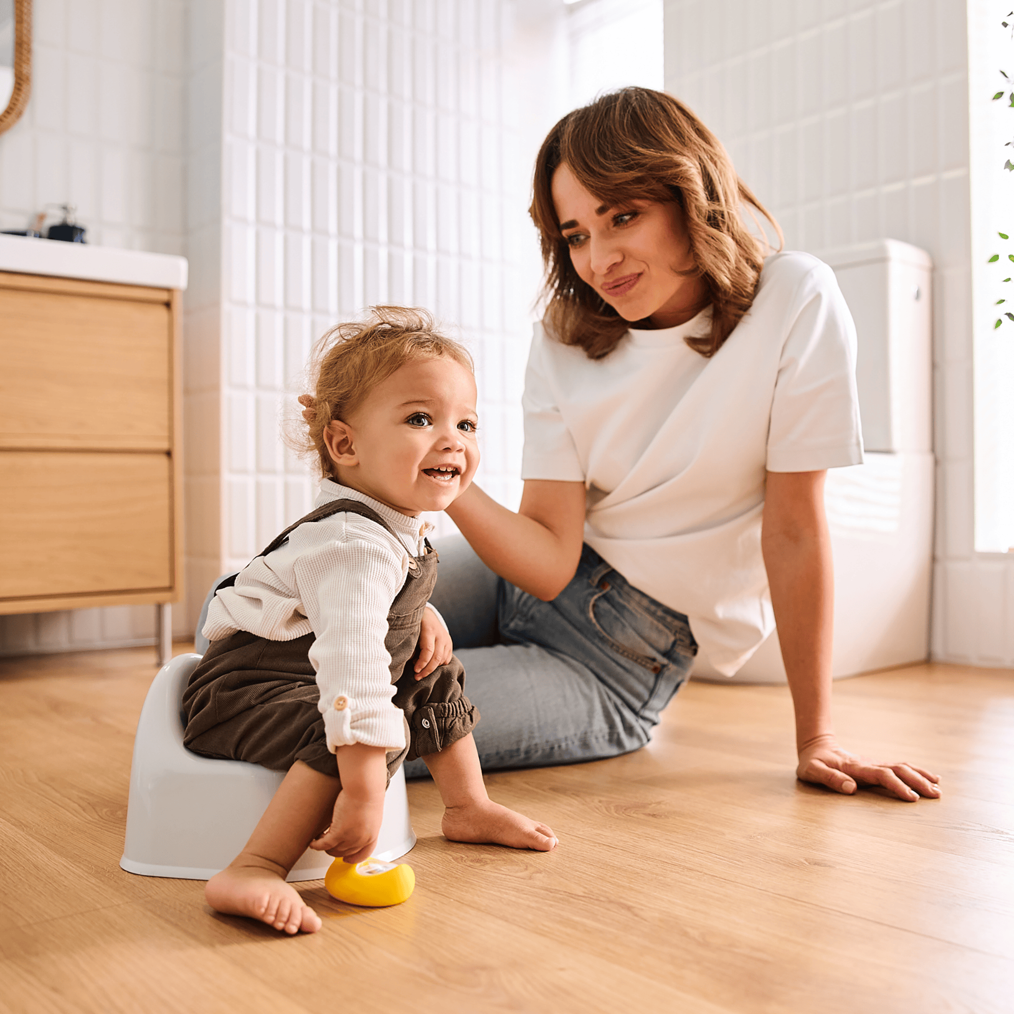 Töpfchen, rotho Babydesign, Weiß – Besonderheit: ergonomische Form