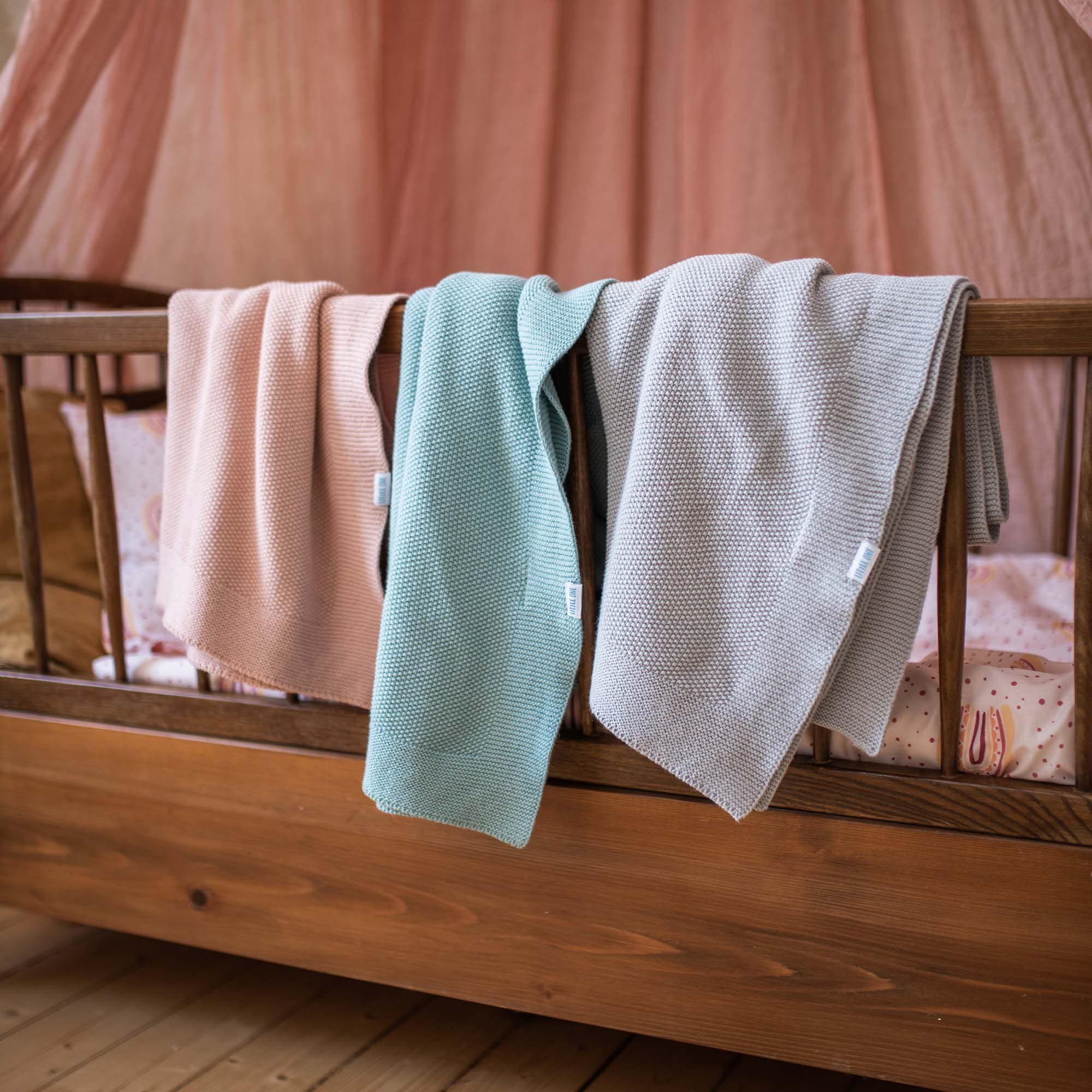 Kuscheldecken, LITTLE ONE, Grau – Produktansicht