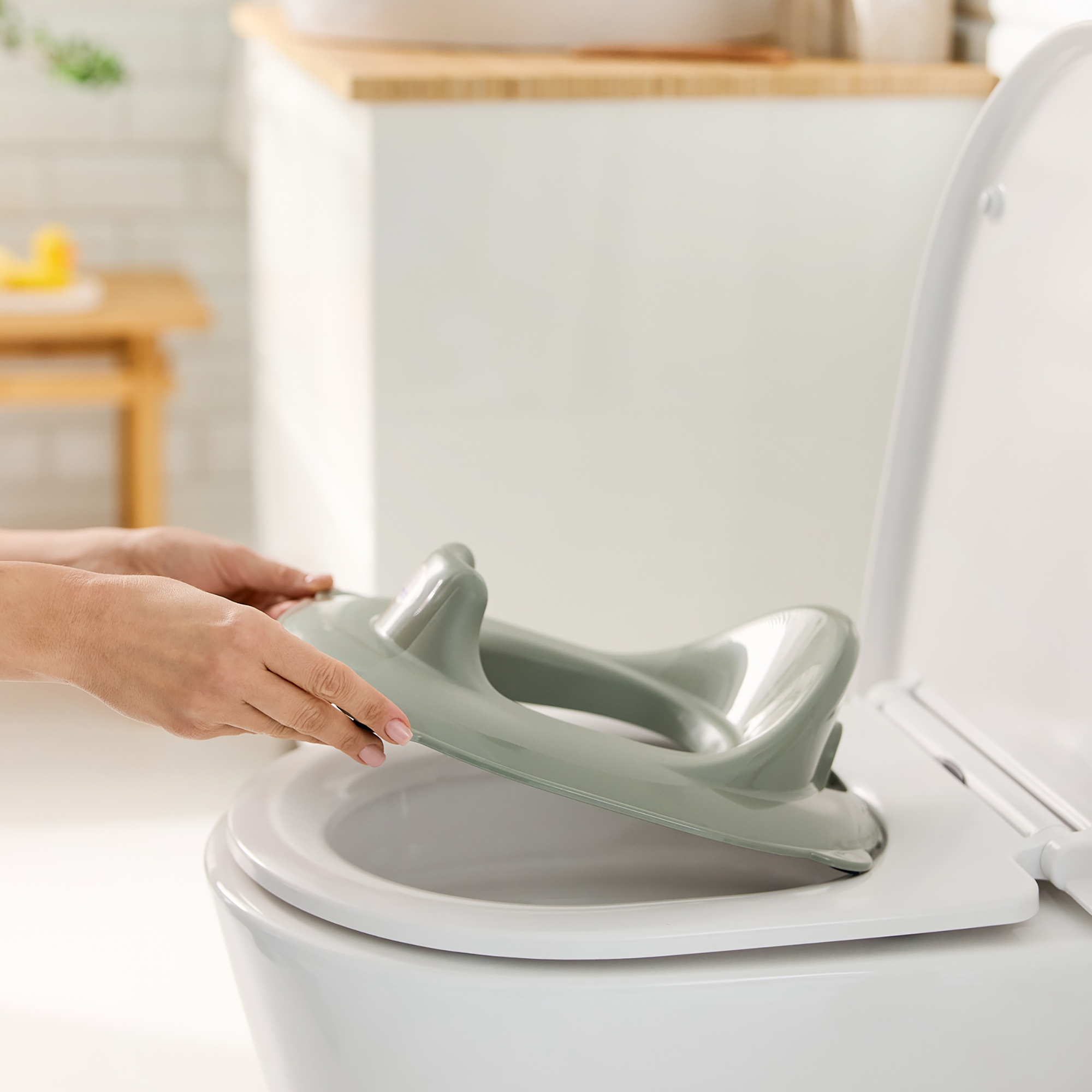Toilettensitze, rotho Babydesign, Grün – Produktansicht