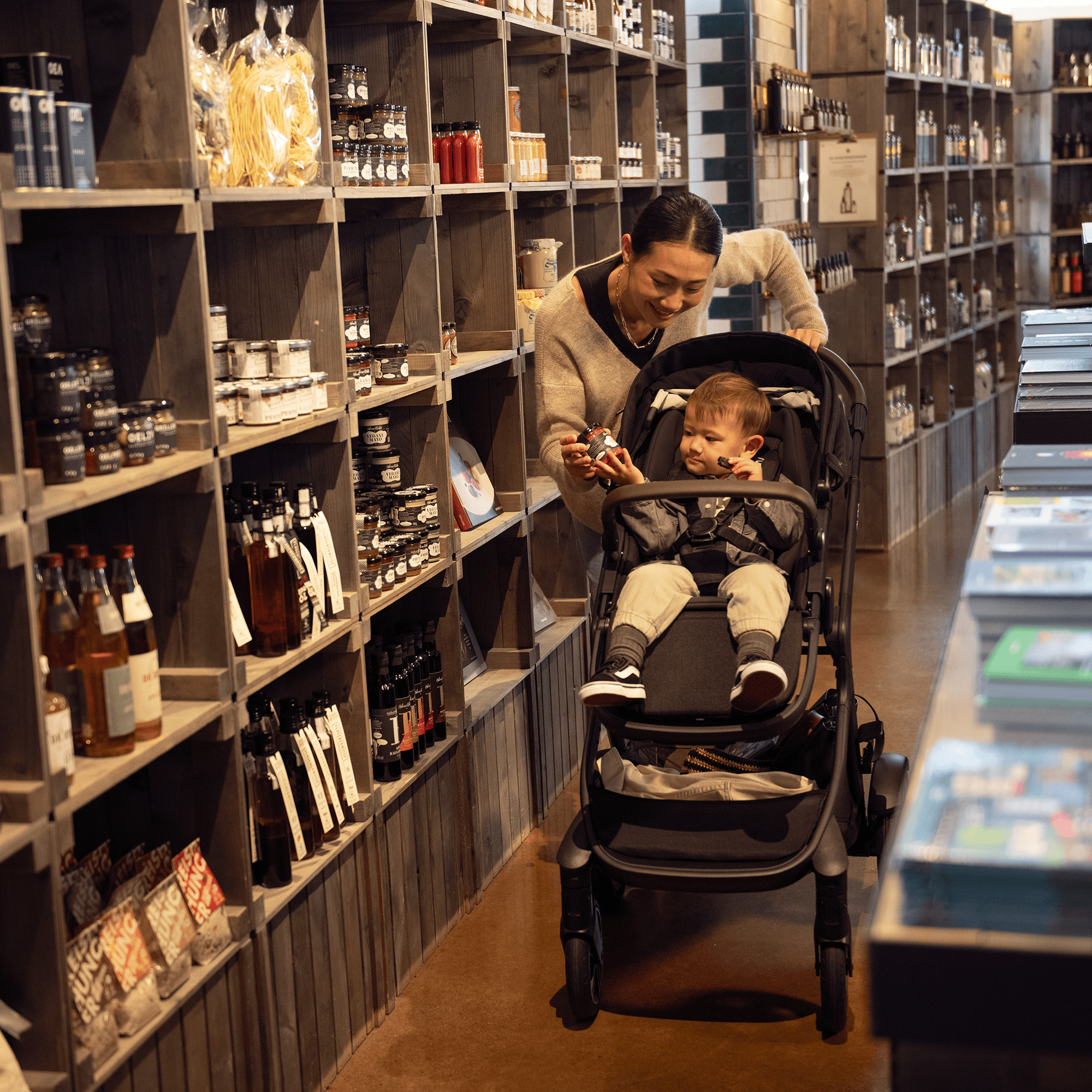 Kombi-Kinderwagen, nuna, Schwarz – Produktansicht