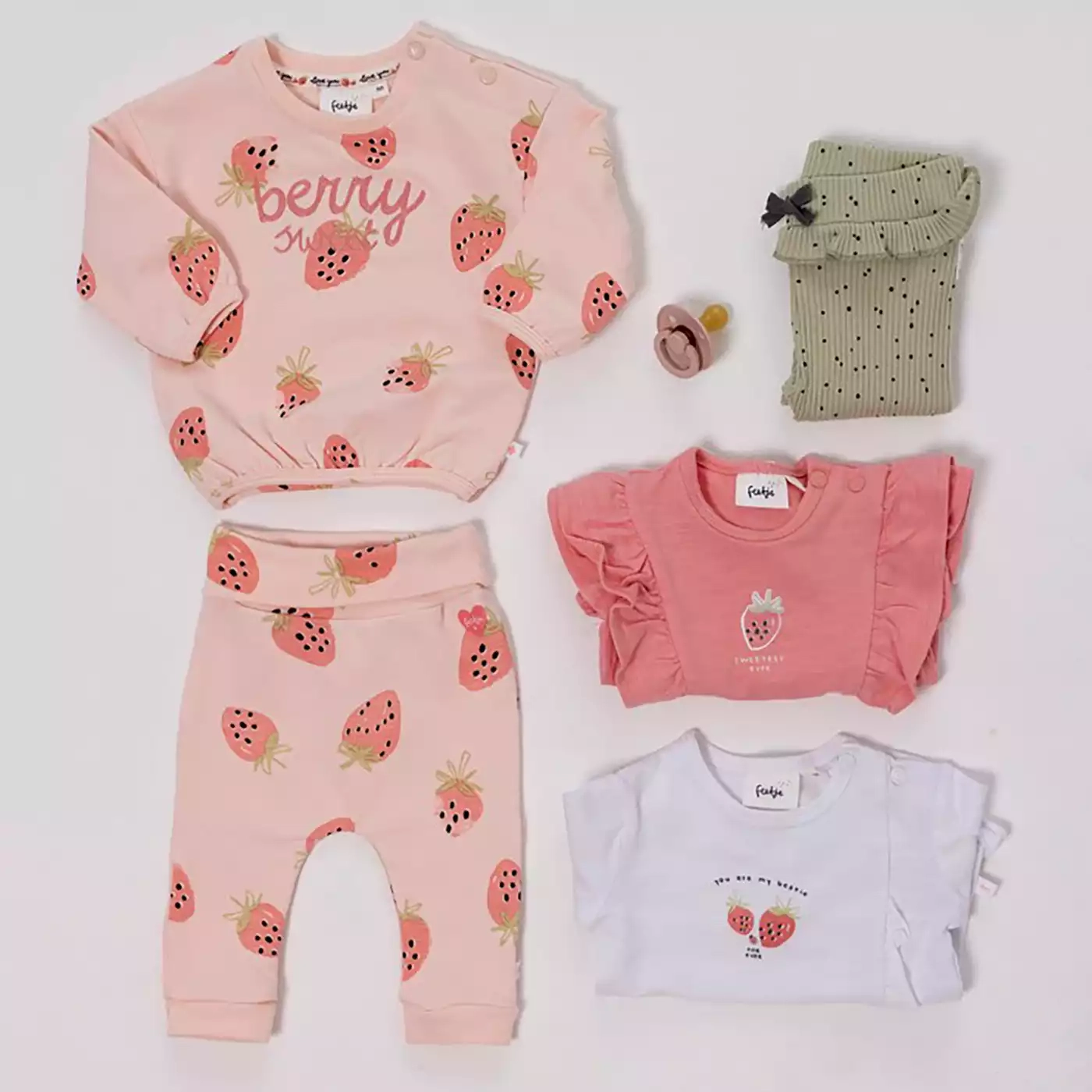 Pullover & Sweatshirts, FEETJE – Produktansicht