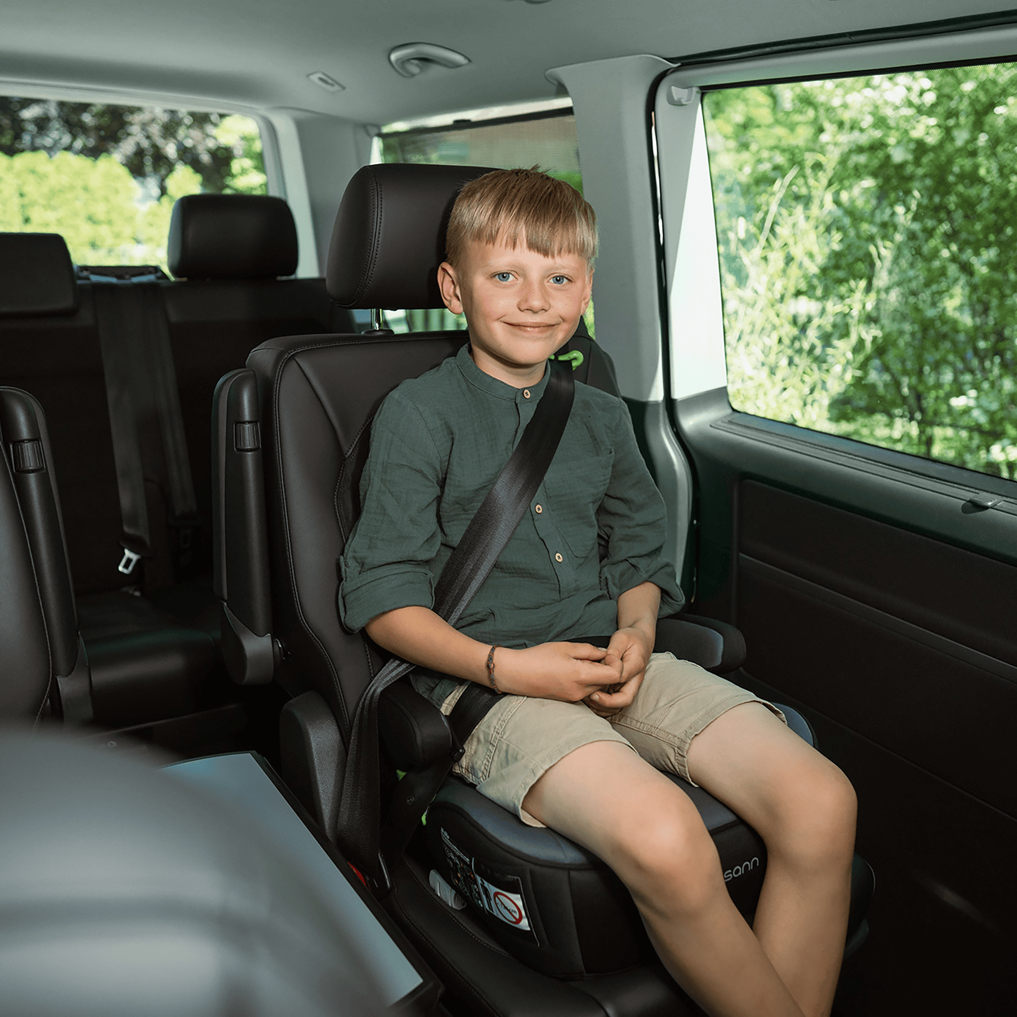 Kindersitze 15-36 kg, Gruppe 2/3, osann, Schwarz – Produktansicht