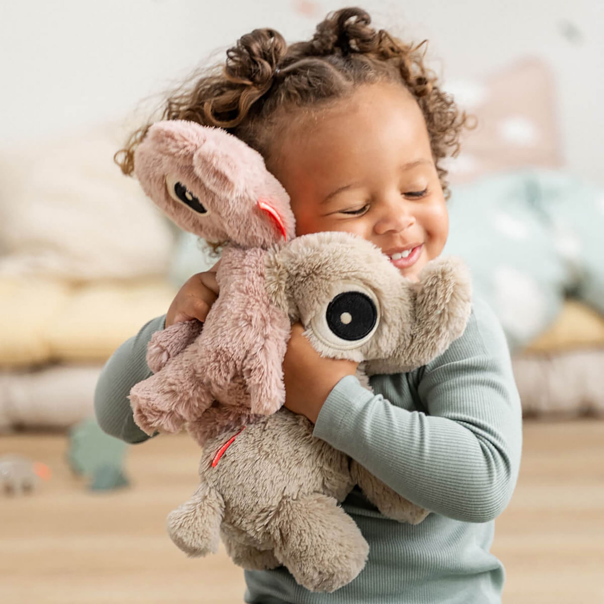Kuscheltiere Elefanten, done by deer, Beige – Produktansicht
