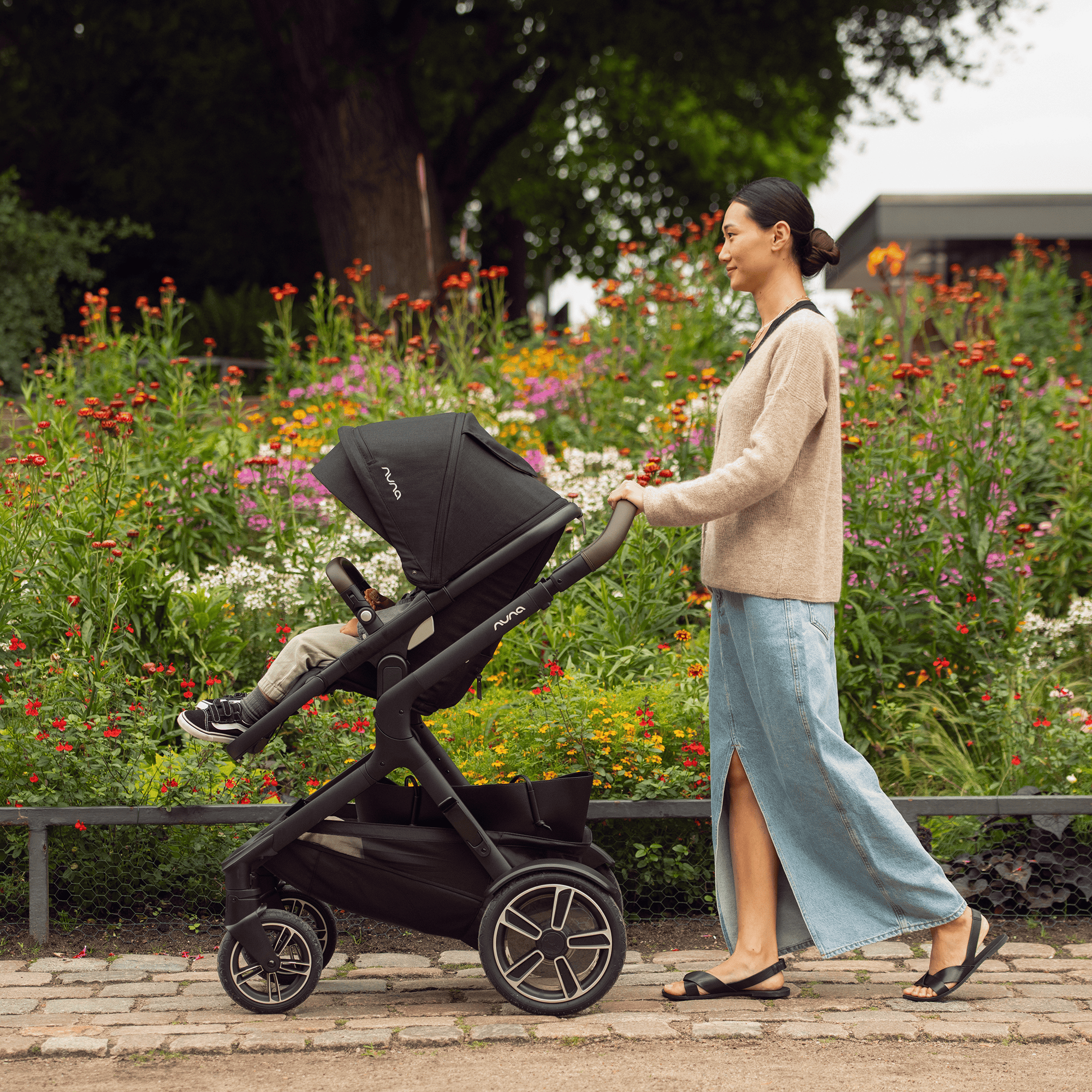 Kombi-Kinderwagen, nuna, Schwarz – Produktansicht