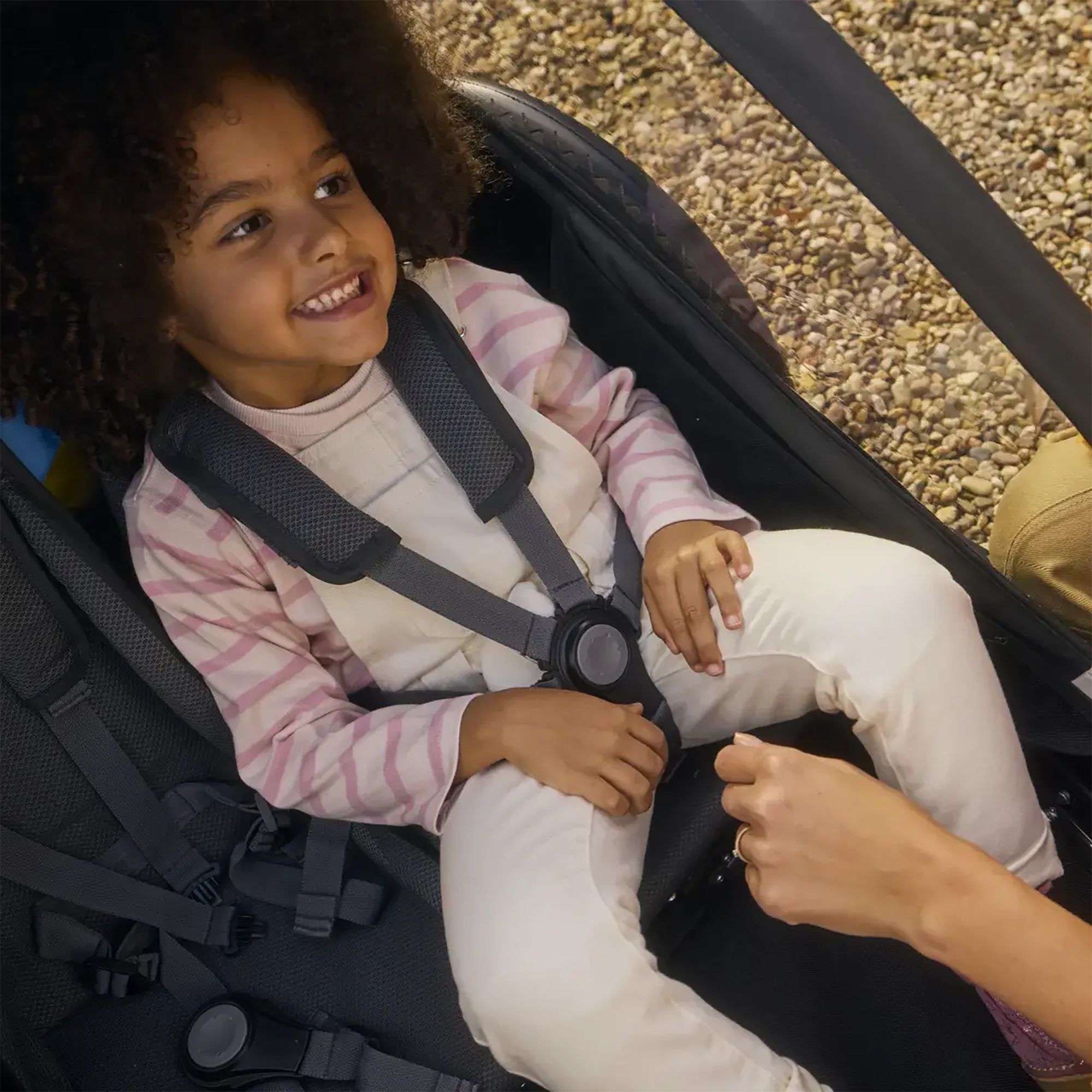 Fahrradanhänger Zubehör, Croozer, Schwarz – Besonderheit: für den sicheren Transport des Babys ab der Geburt bis ca. 12 Monaten in dem Fahrradanhänger Yuuna im Kinderwagenmodus