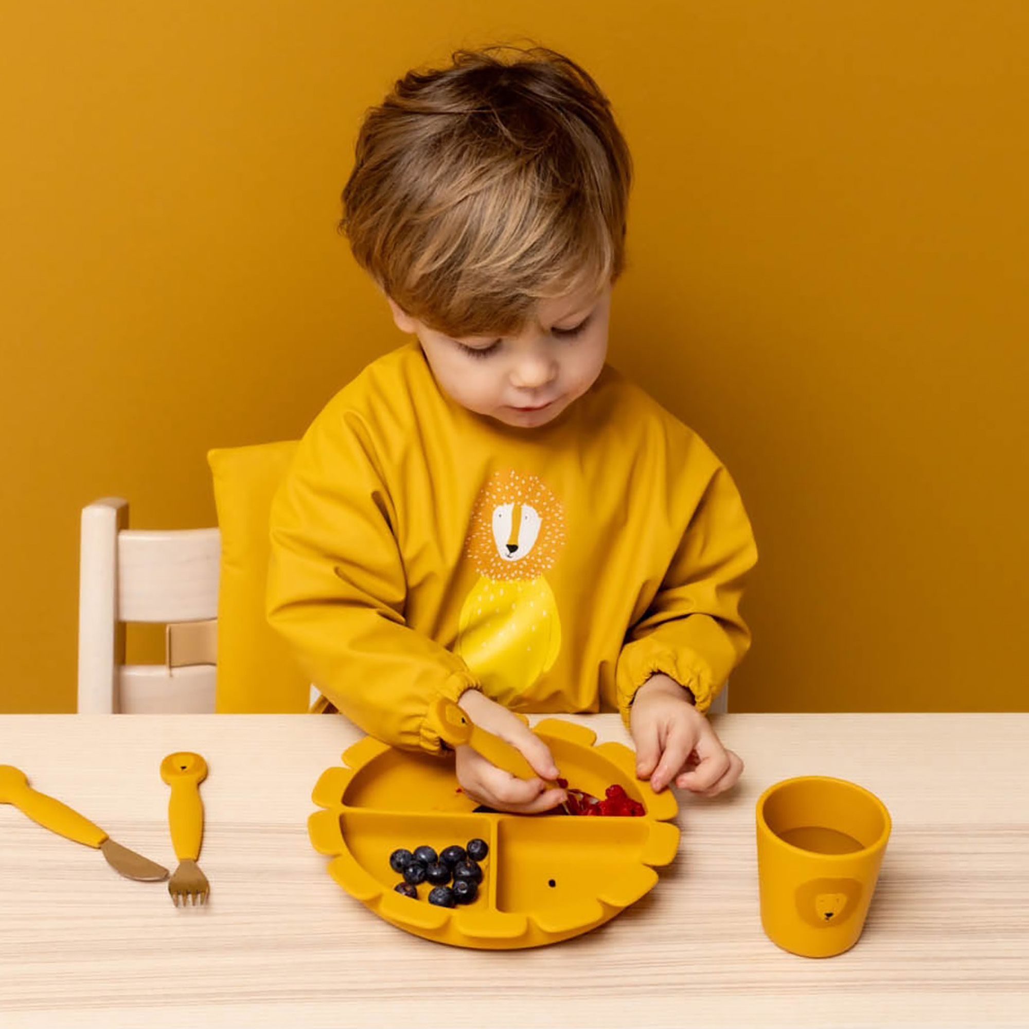 Kinderteller, trixie, Gelb – Besonderheit: praktische Saugfunktion