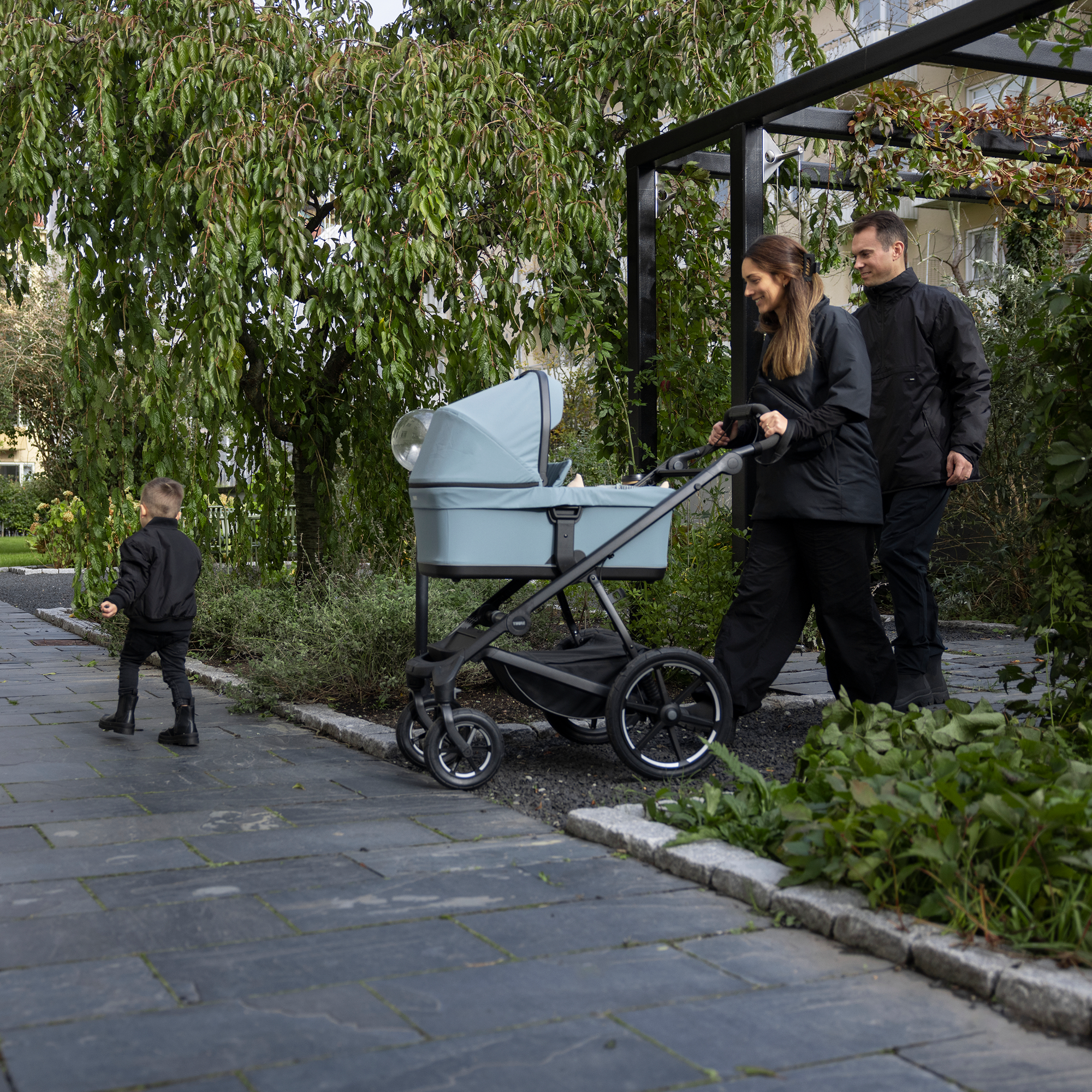 Kombi-Kinderwagen, THULE, Blau – Besonderheit: Set bestehend aus Sportwagen und Wanne