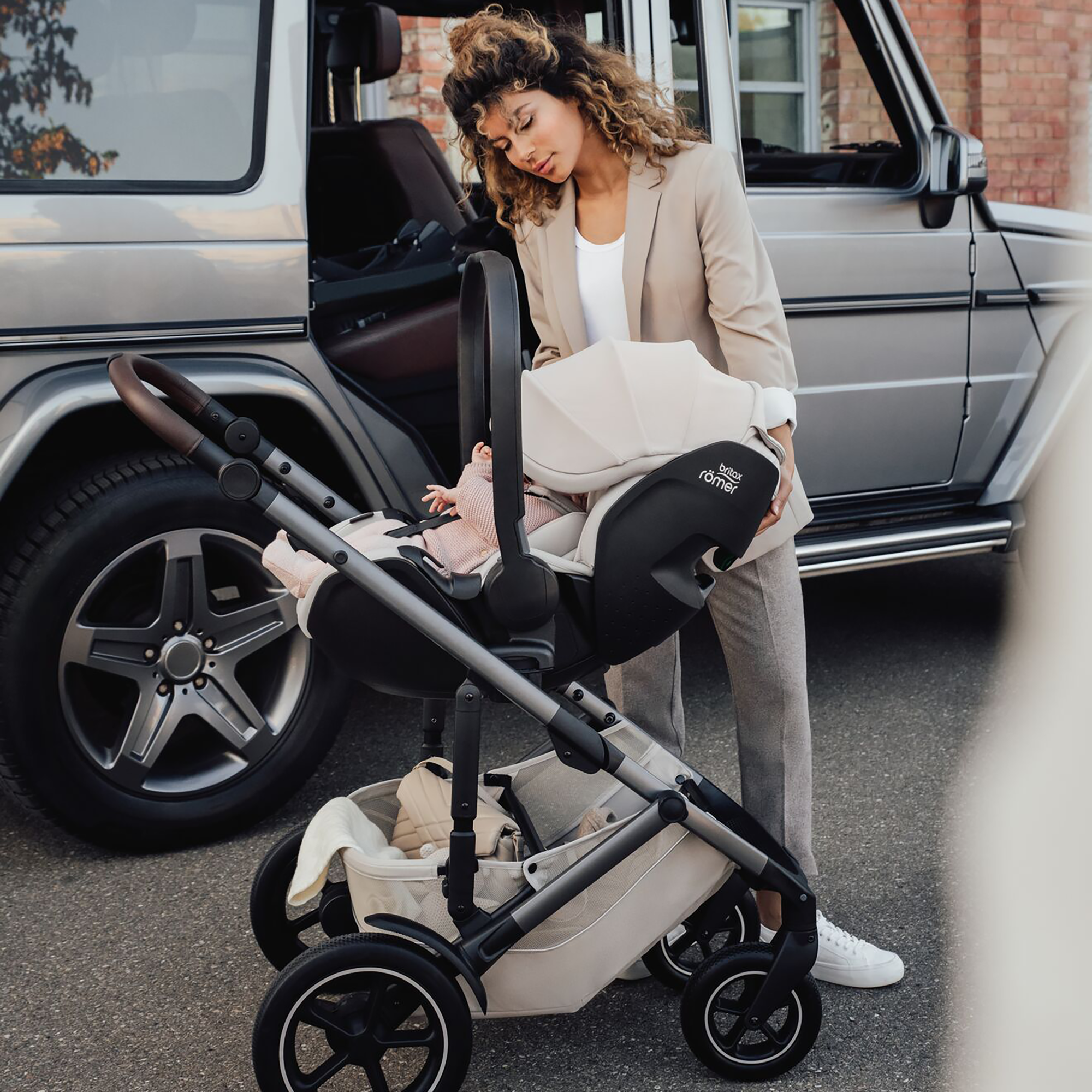 Babyschalen 0-13 kg, Gruppe 0+, Britax Diamond, Beige – Produktansicht