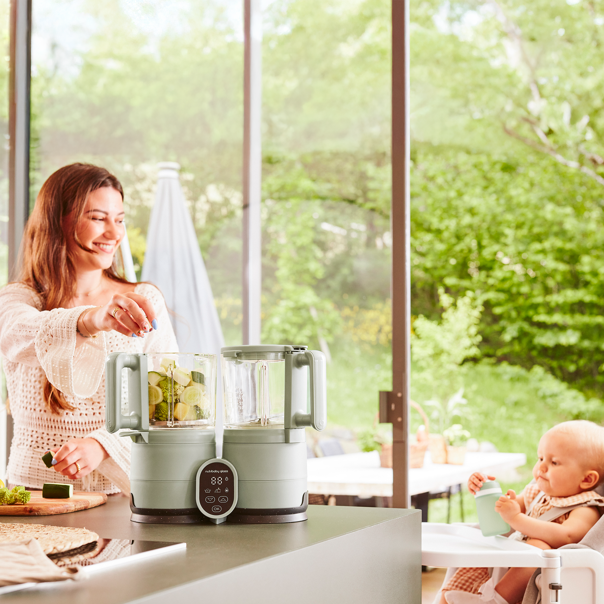 Nahrungsbehälter, babymoov – Besonderheit: 4-in-1: Dampfgaren/ Mixen / Auftauen / Erwärmen