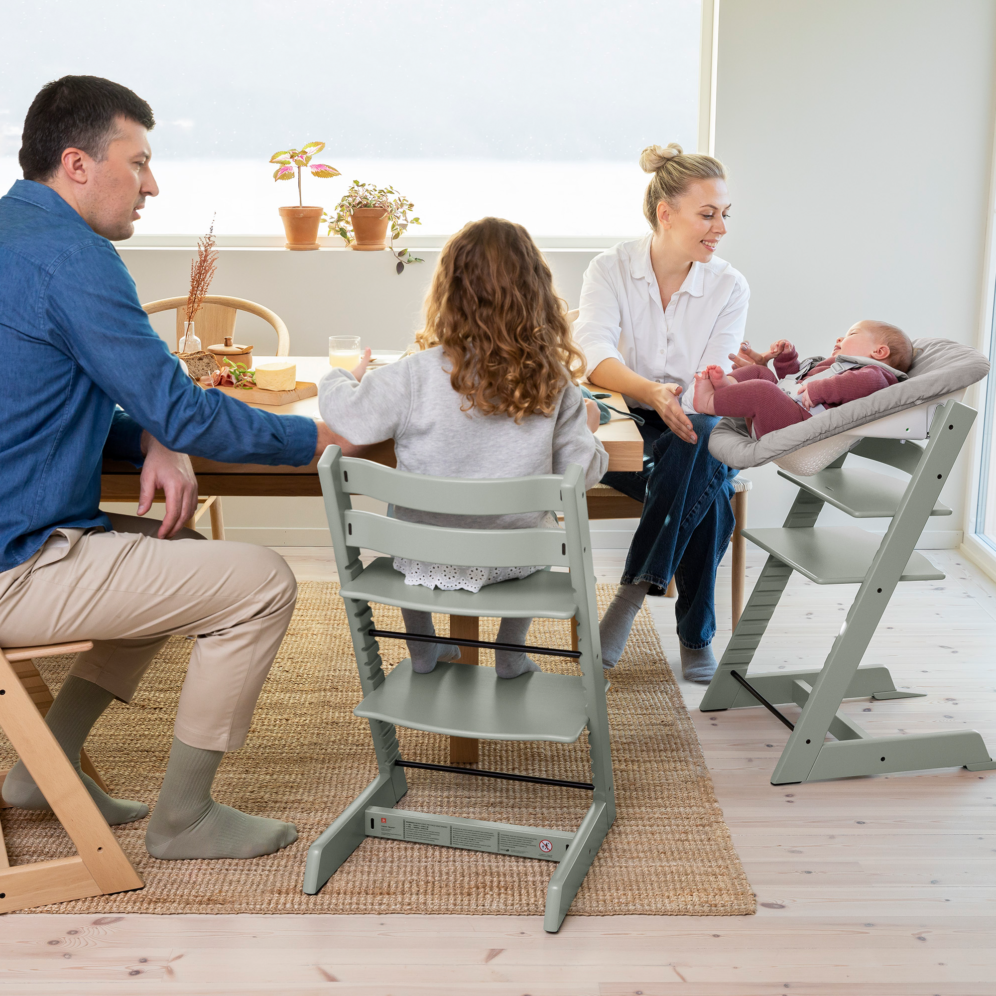 Treppenhochstühle, STOKKE, Grün – Produktansicht