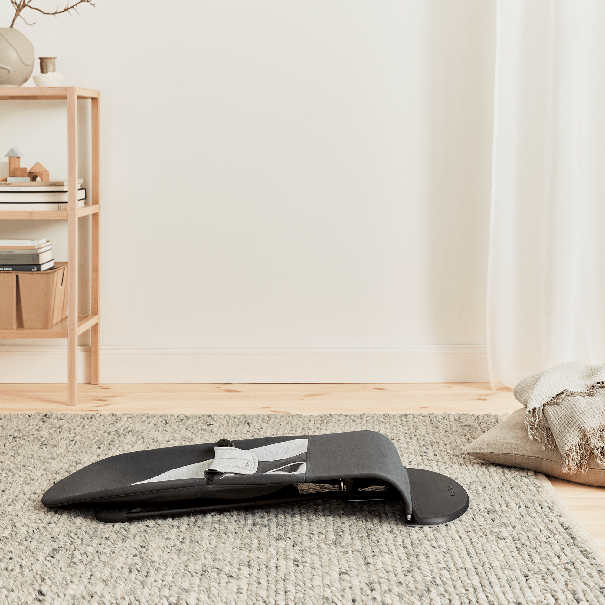 Wippen, BABYBJÖRN, Grau – Produktansicht