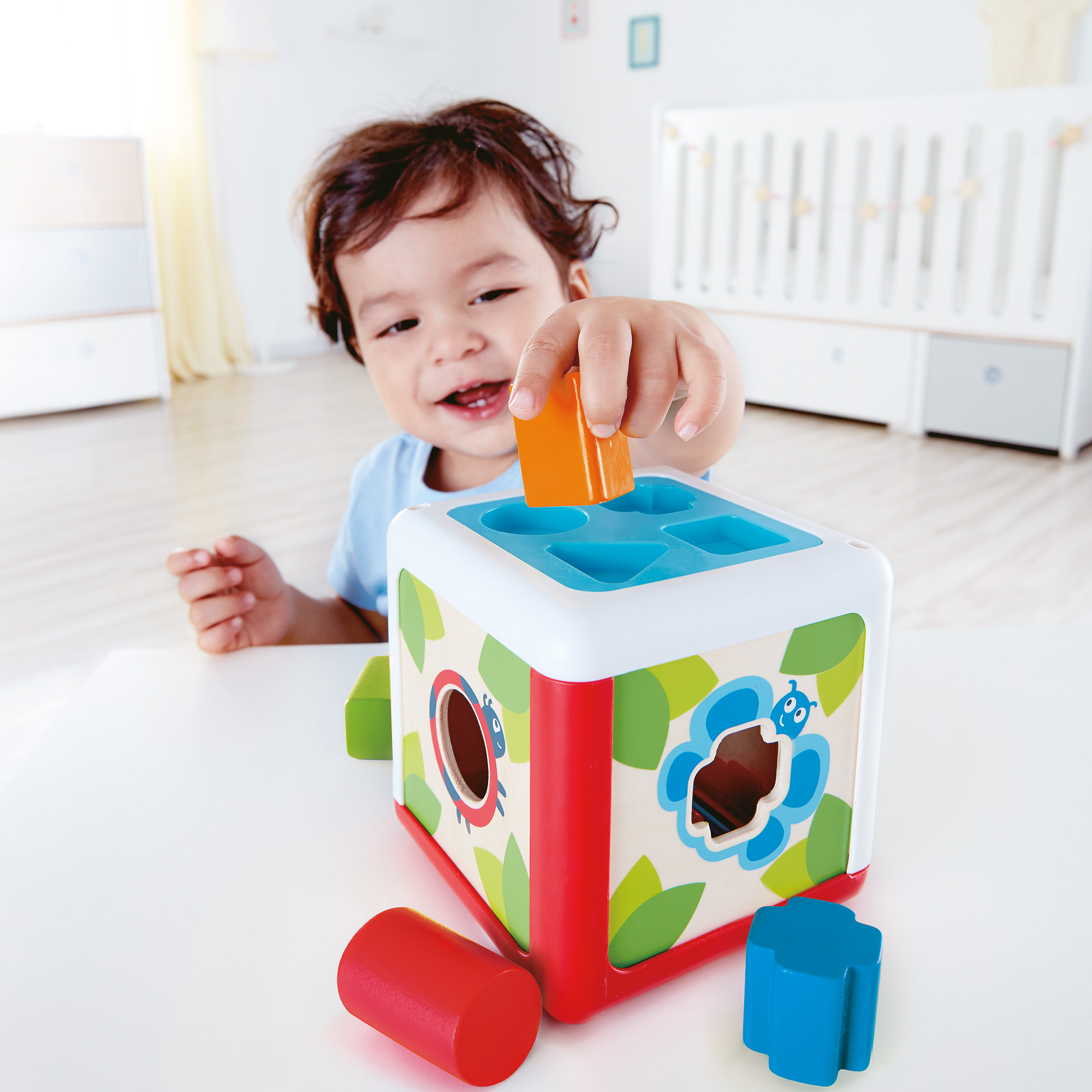 Steckspielzeug, Hape, Mehrfarbig – Produktansicht