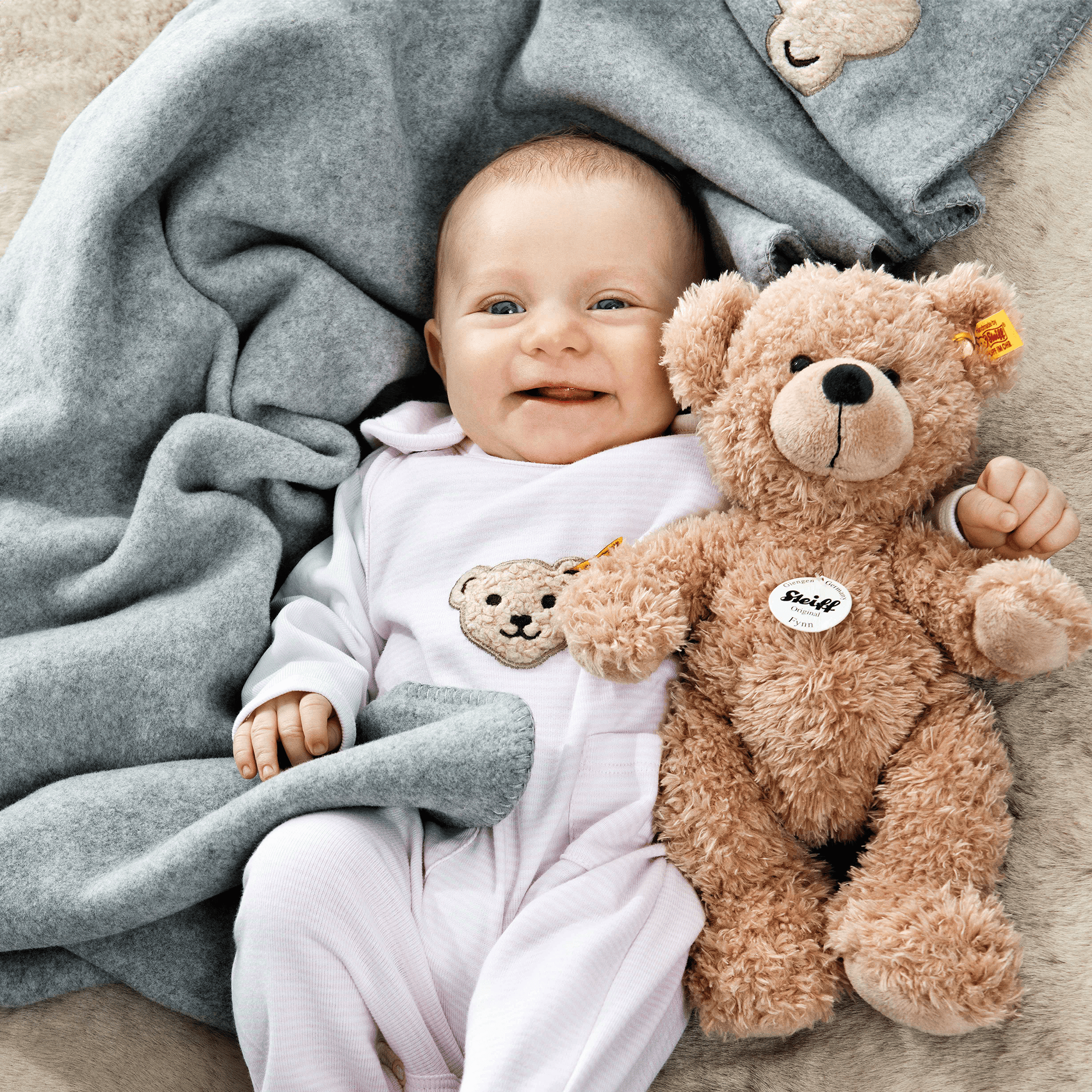Kuscheltiere Bären, Steiff, Gelb – Produktansicht