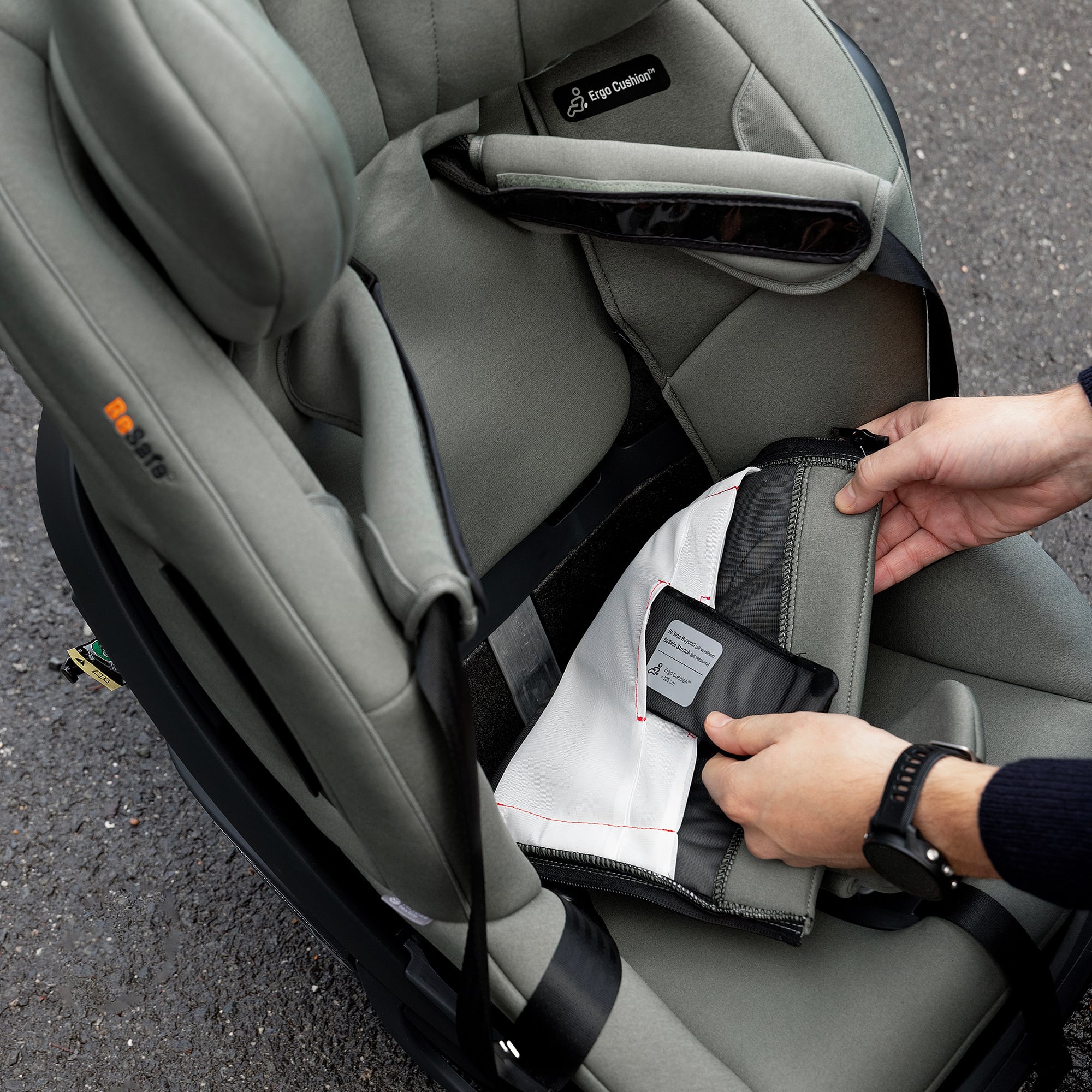 Kindersitze 9-36 kg, Gruppe 1/2/3, BeSafe, Grün – Produktansicht