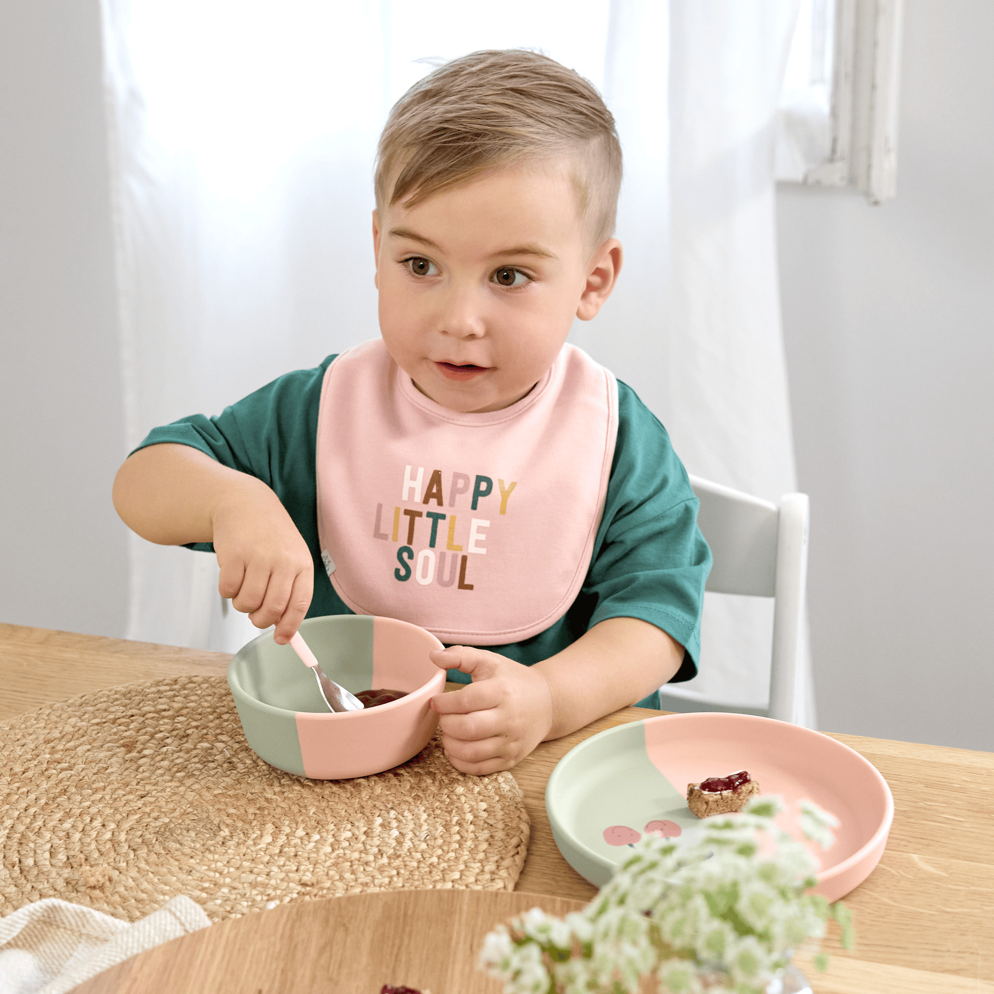 Lätzchen, LÄSSIG, Mehrfarbig – Produktansicht