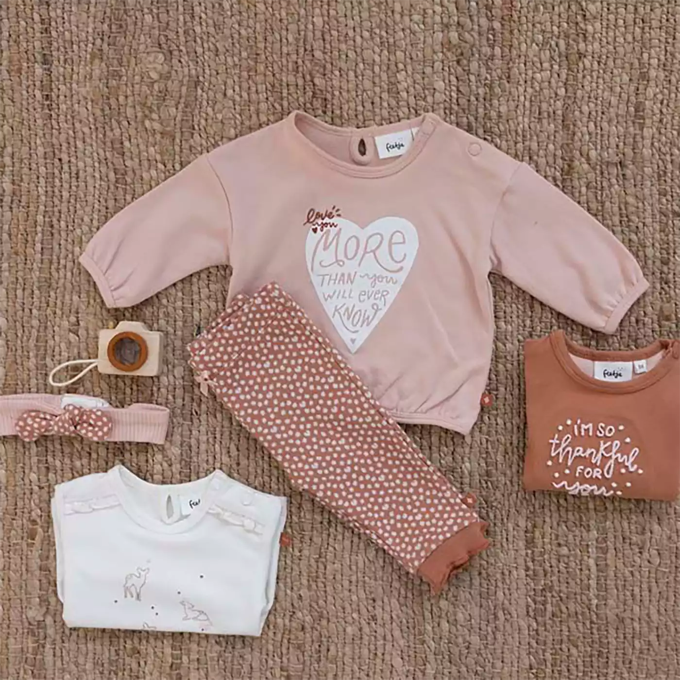Sweater Love You FEETJE Pink Rosa 2005580844905 7