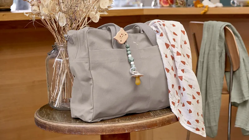 Wickeltasche packen